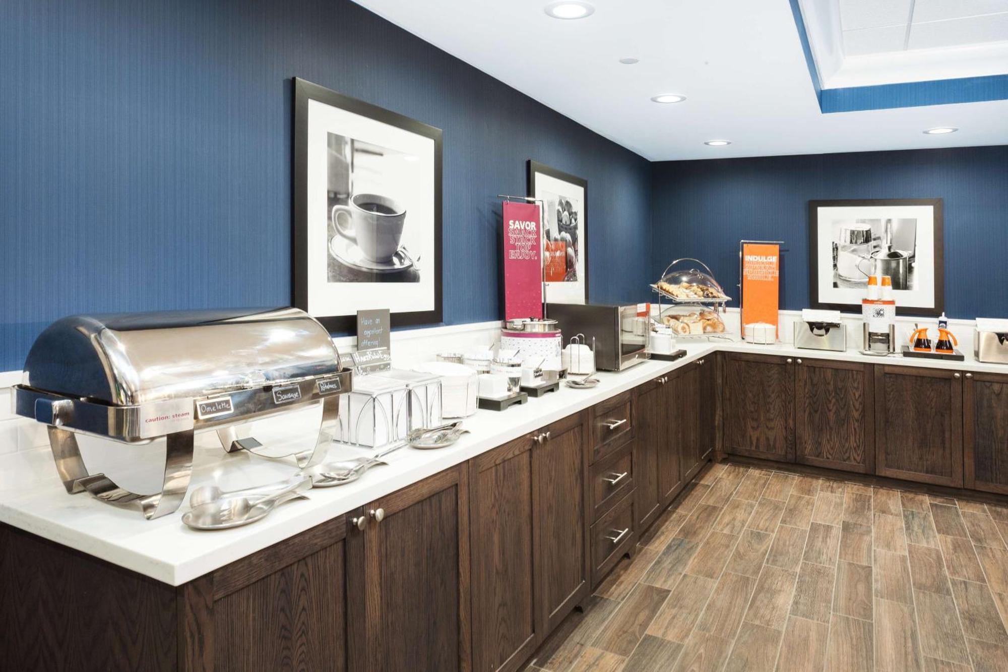 Hampton Inn Kennebunk Kennebunkport Me Экстерьер фото